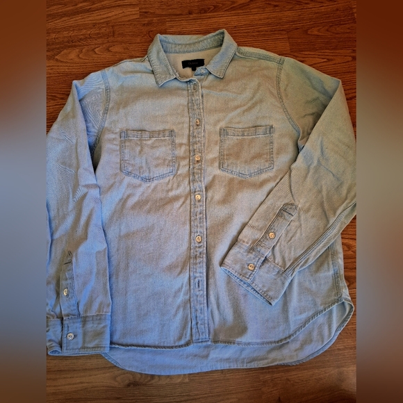 Light Blue Denim Shirt By Quince. Sz L - Picture 2 of 7